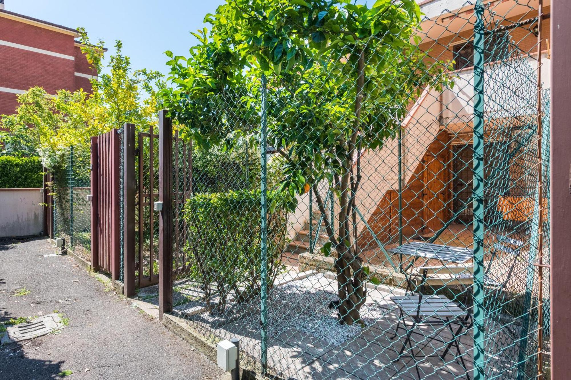 Travelershome Ciampino Suite Exteriör bild