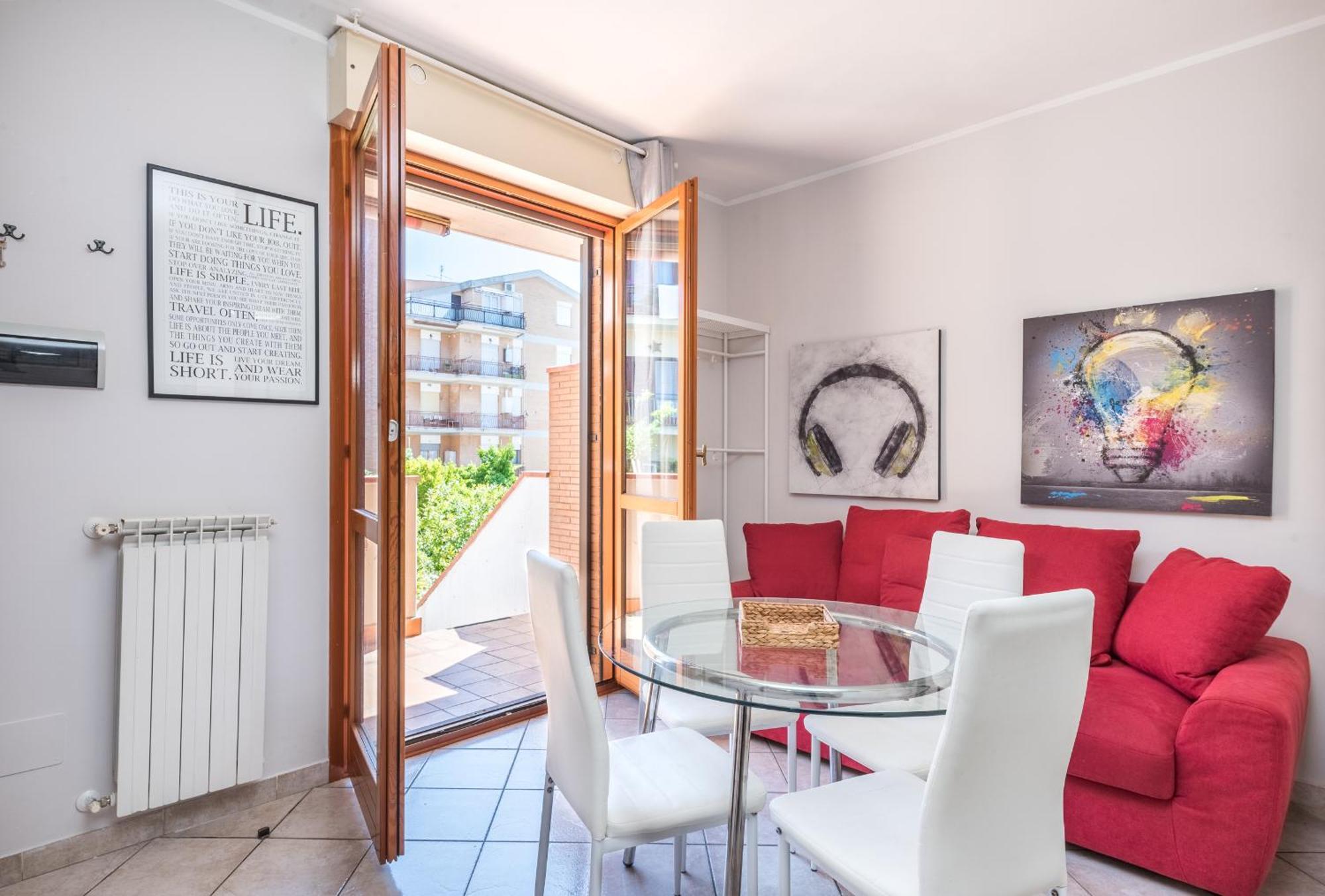 Travelershome Ciampino Suite Exteriör bild
