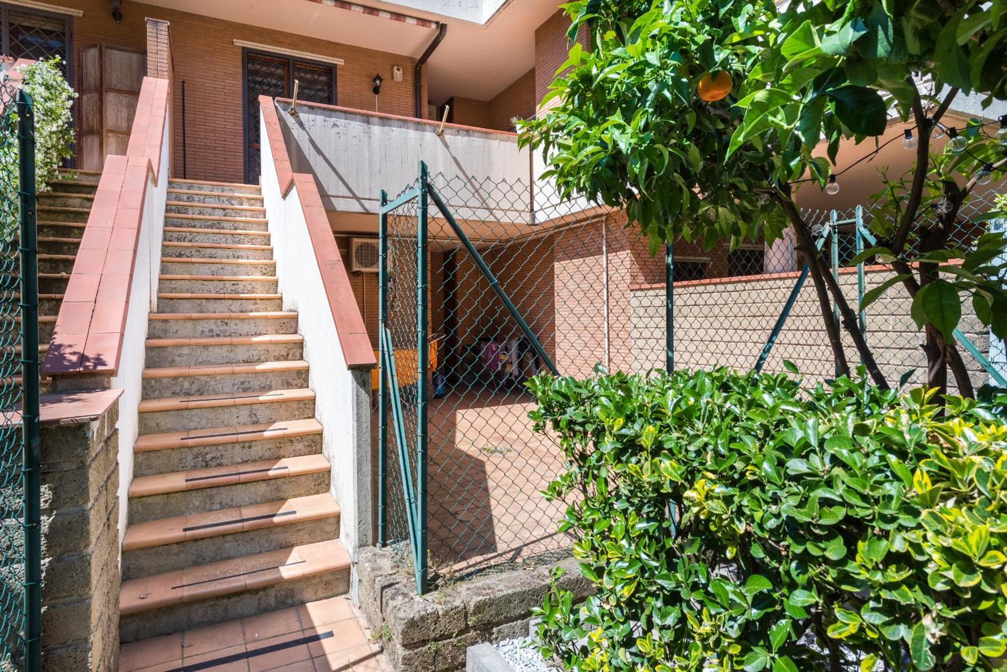 Travelershome Ciampino Suite Exteriör bild